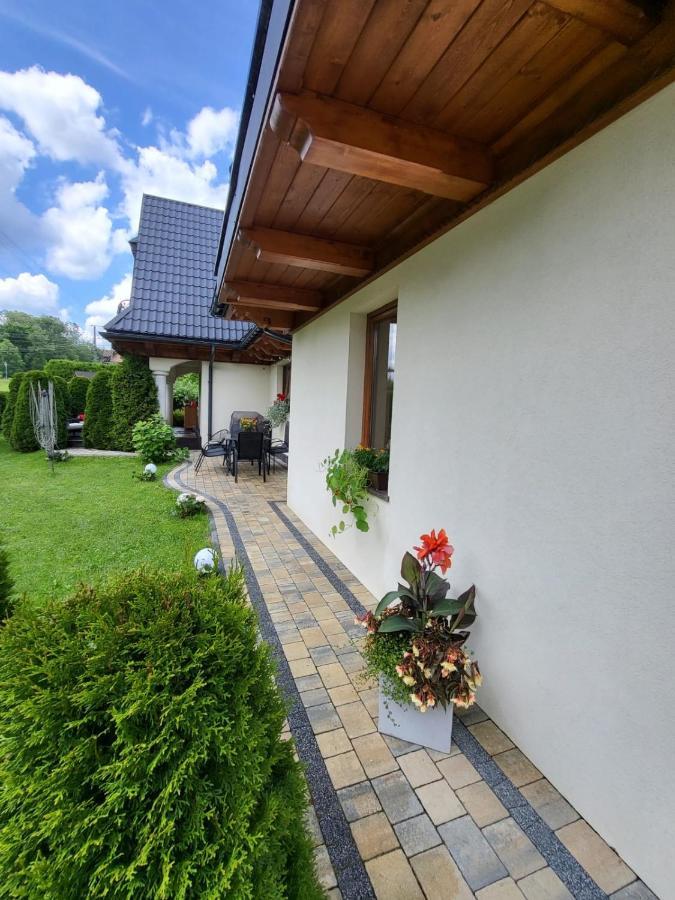 Witowianski Dworek Exteriör bild